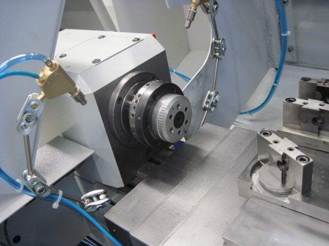 Equilibrage d'une Moto-broche de tour Schaublin